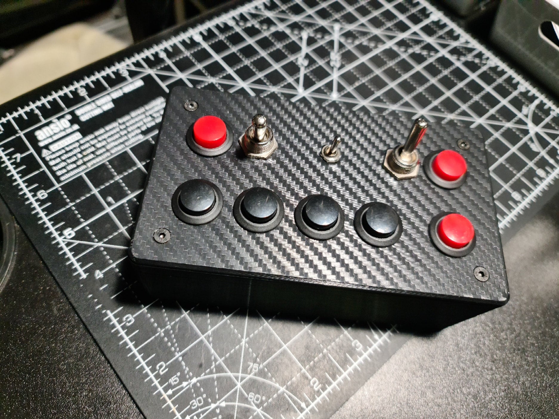 Button Box Plus | Sim 3D
