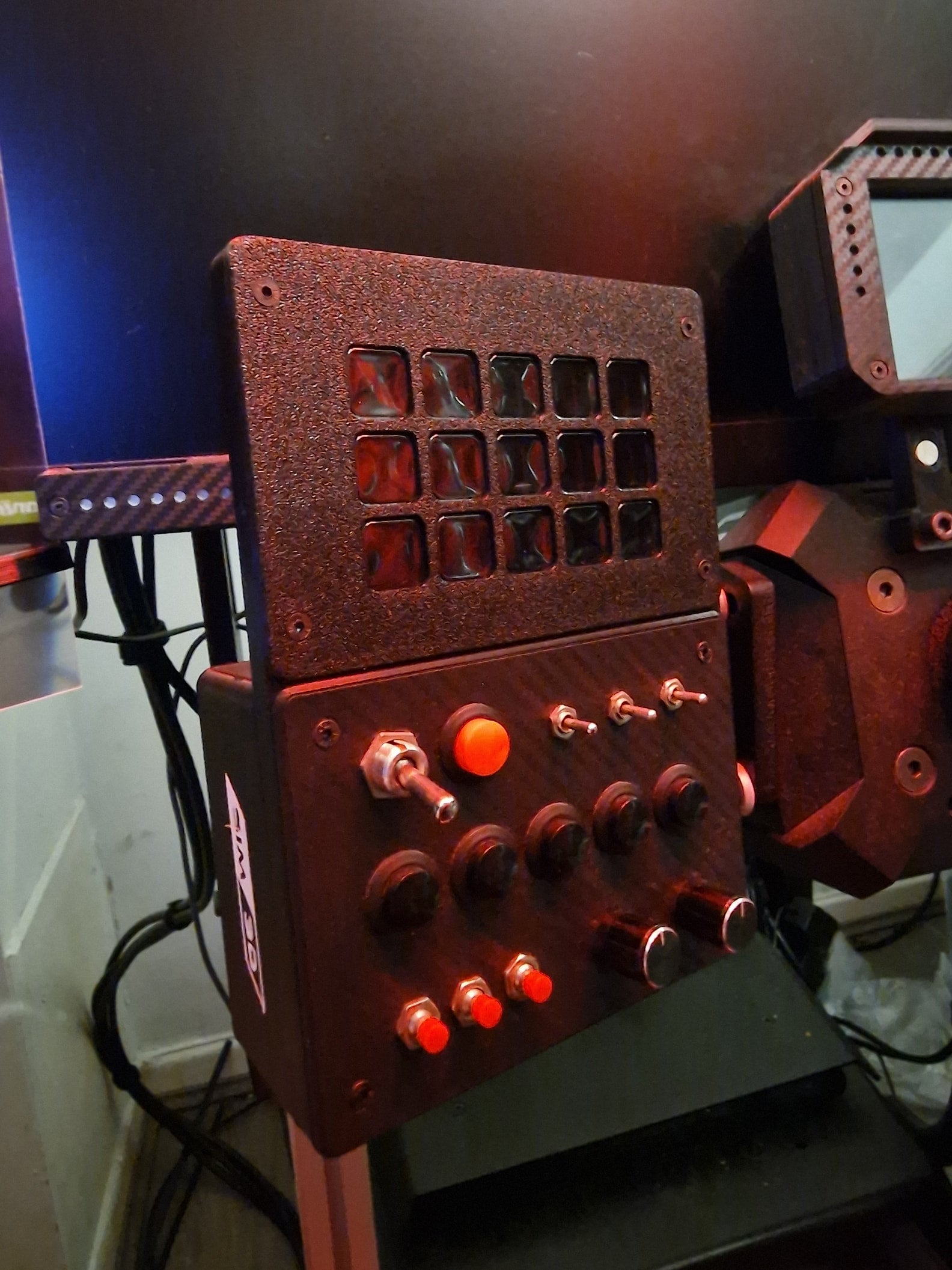 Button Box Adaptor Plate - Streamdeck V2 | Sim 3D